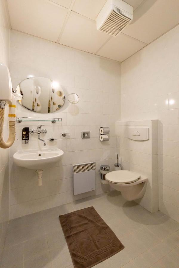 Horsky Hotel Rajska Bouda Malenovice  Esterno foto