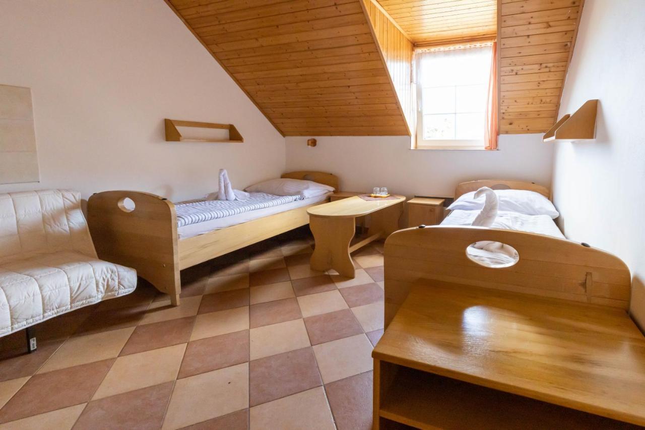 Horsky Hotel Rajska Bouda Malenovice  Esterno foto